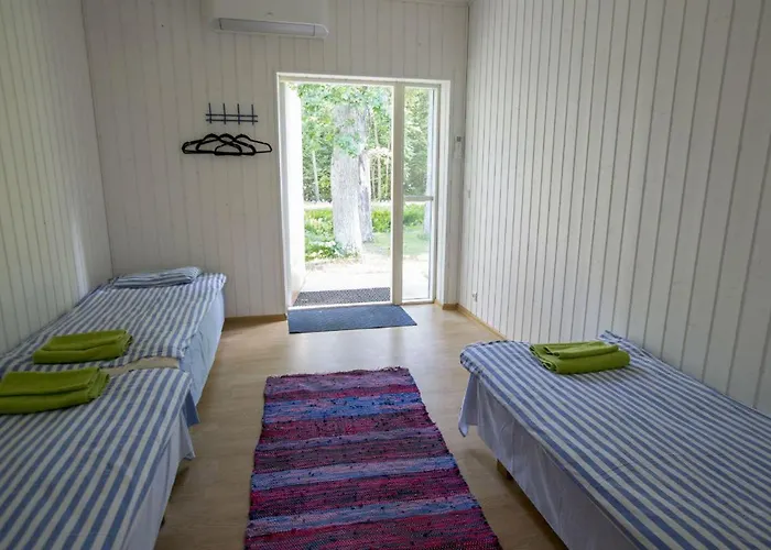 Puhkekeskus Rand- Simple Lodge Valkla